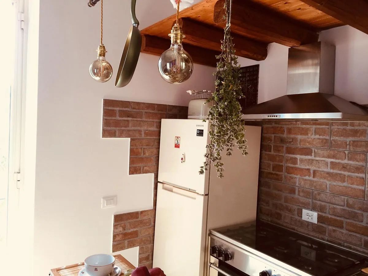 Go Go House 2 Casa Aprile Apartment Palermo 0*,  Italy