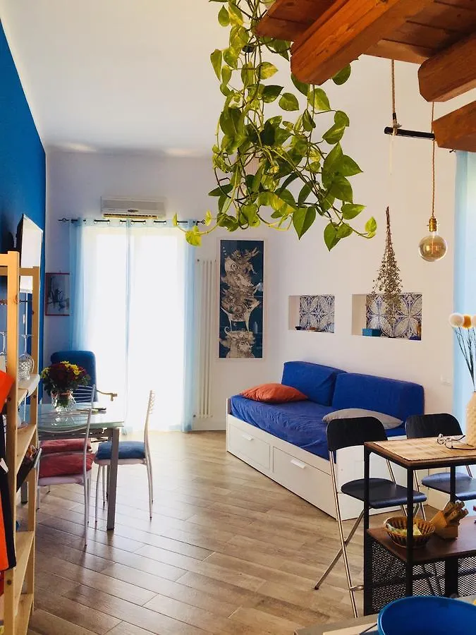 Go Go House 2 Casa Aprile Apartment Palermo Italy
