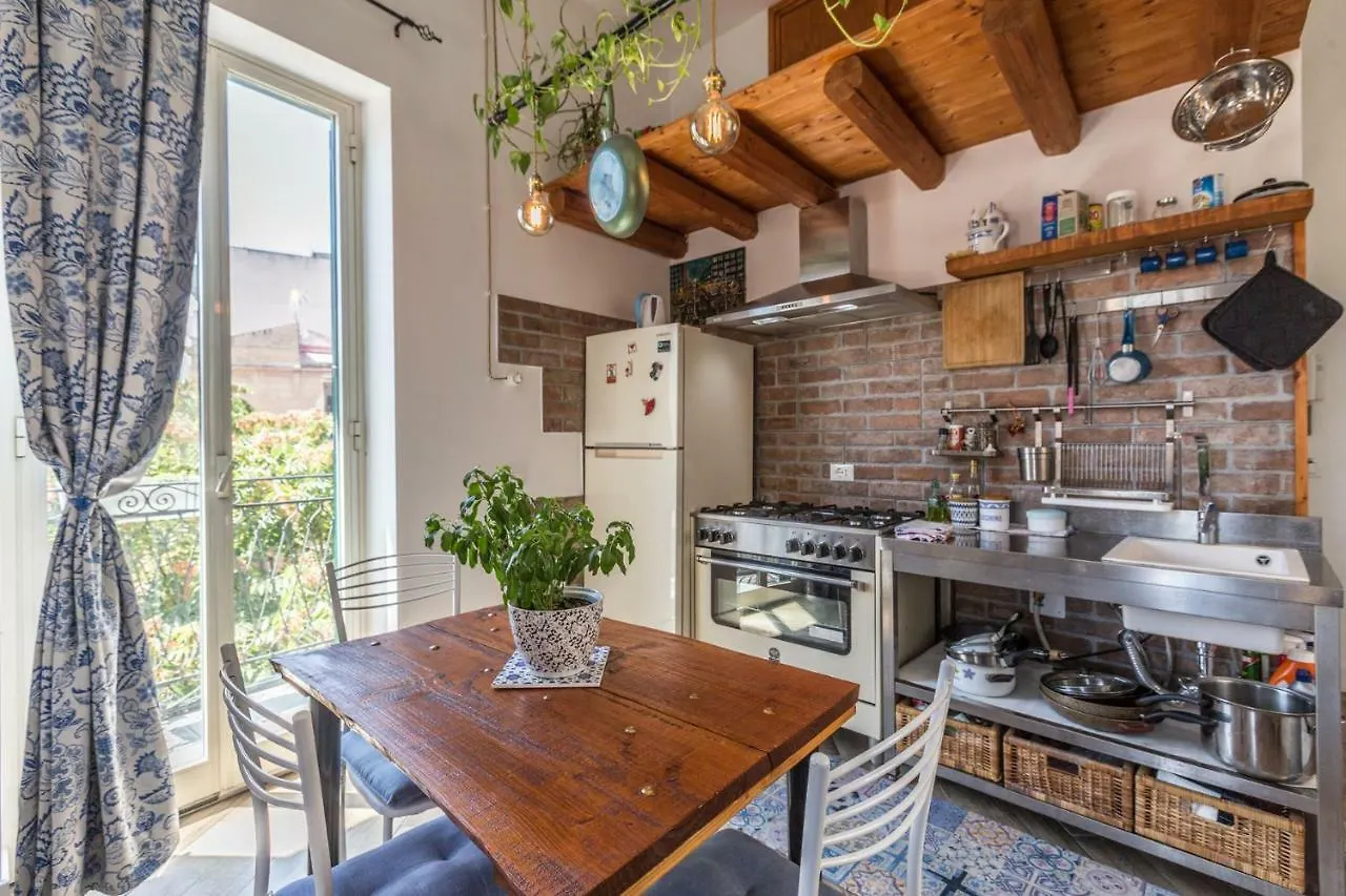 Go Go House 2 Casa Aprile Apartment Palermo